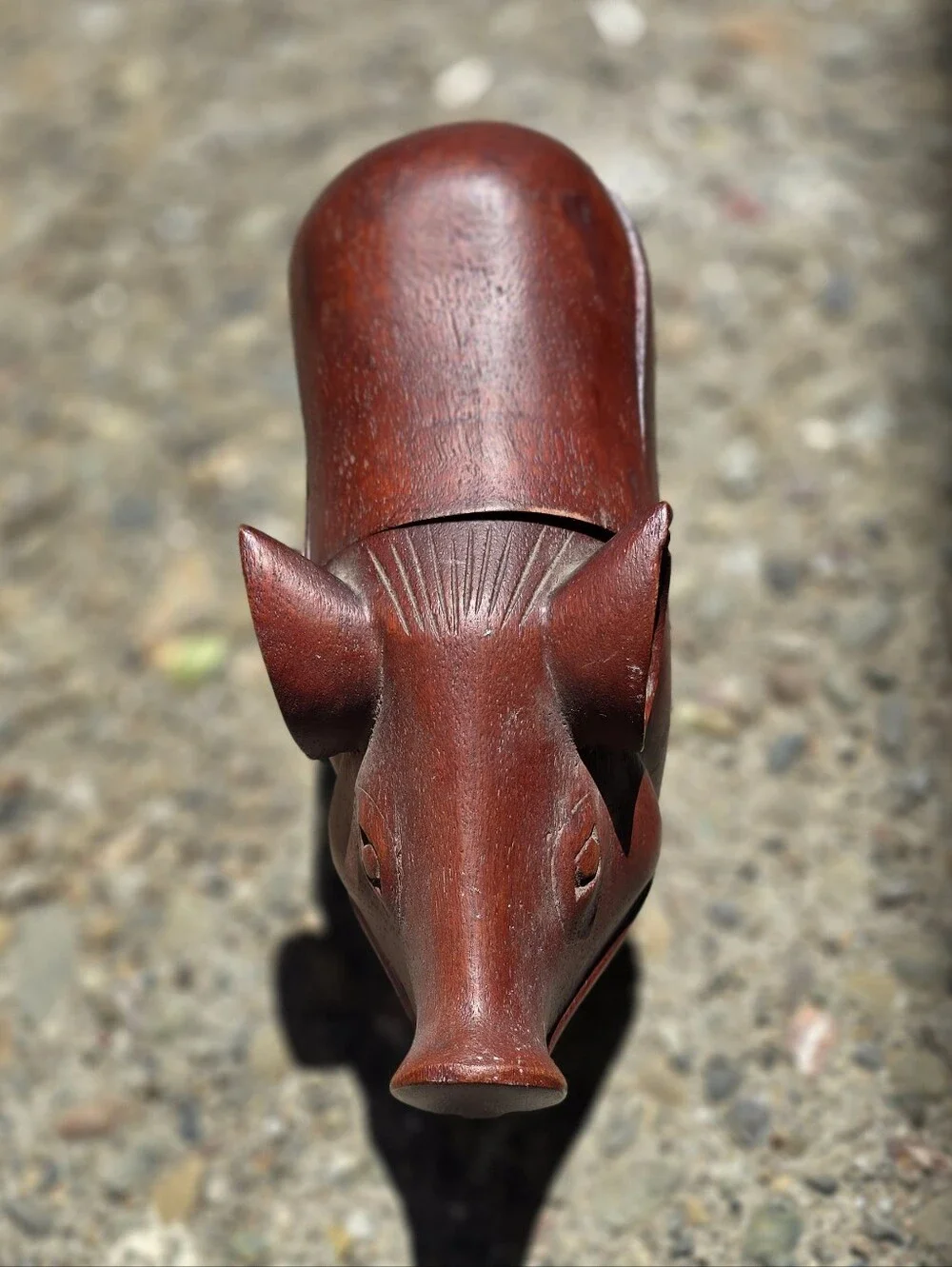 Vintage artisan handcarved heavy solid wood pig Trinket snuff box